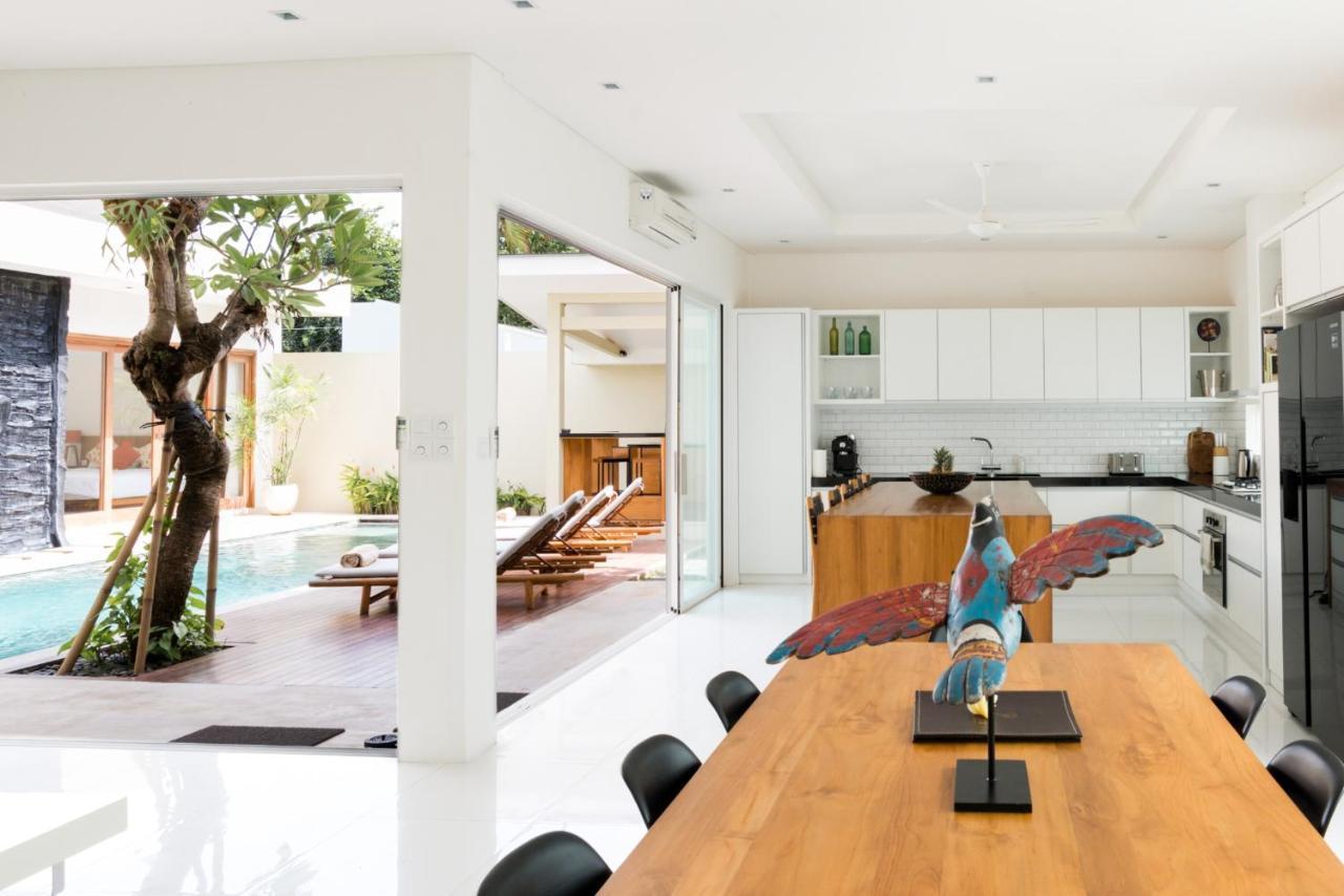 Villa Aditi, Sitara Villa Group Seminyak Extérieur photo