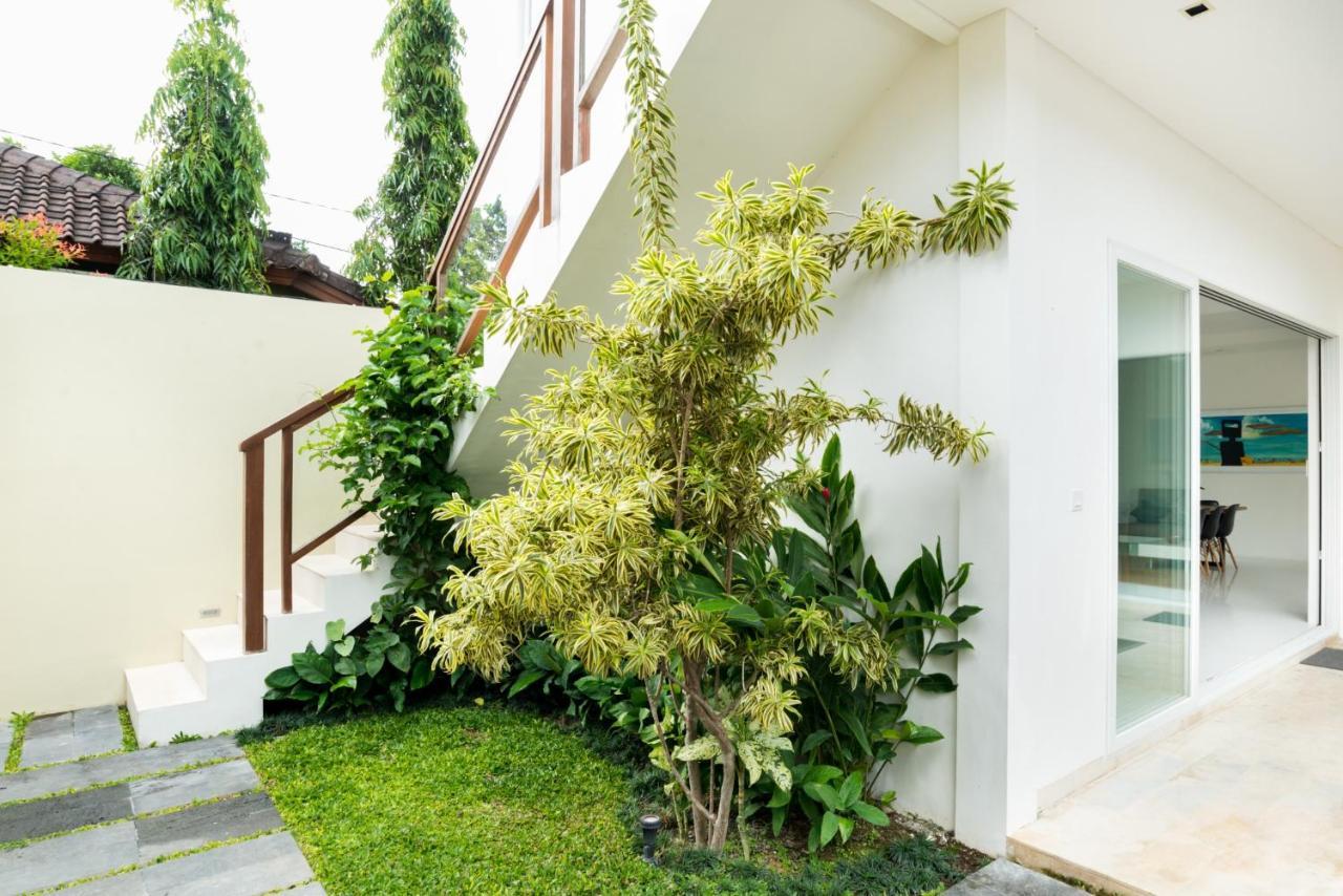 Villa Aditi, Sitara Villa Group Seminyak Extérieur photo