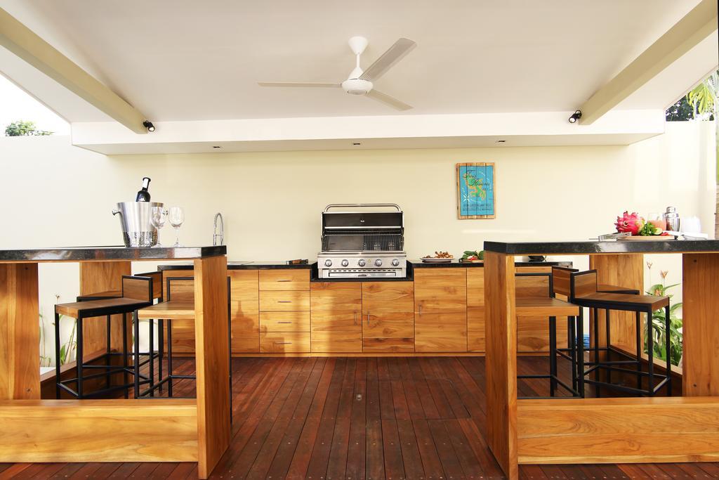 Villa Aditi, Sitara Villa Group Seminyak Extérieur photo