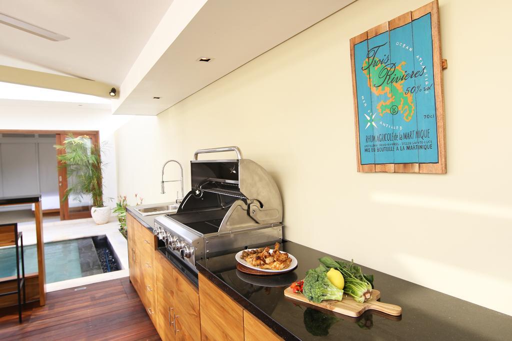 Villa Aditi, Sitara Villa Group Seminyak Extérieur photo